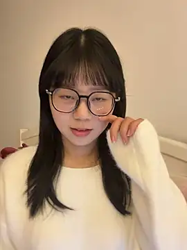 Ella-A9 online show from January 19, 2026, 4:11 pm