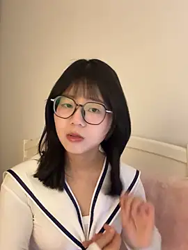 Ella-A9 online show from February 6, 2026, 3:59 pm