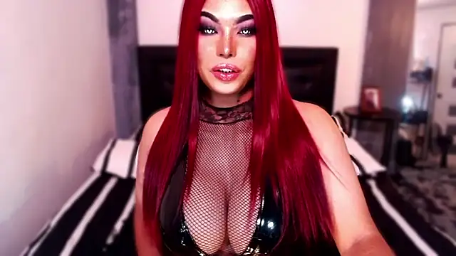 Snapshot of xTrixieMae chatting on February 21, 2026, 1:28 am xTrixieMae online show from February 21, 2026, 1:28 am