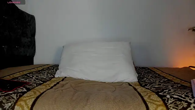 Snapshot of Savajelust chatting on October 24, 2025, 10:22 am Savajelust online show from October 24, 2025, 10:22 am