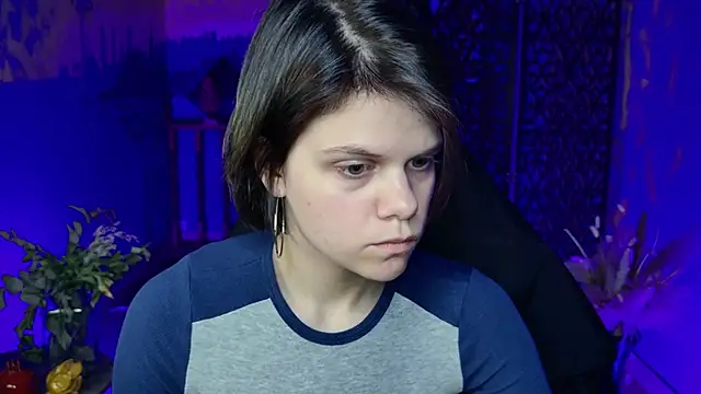 Snapshot of EllieMurler chatting on September 16, 2025, 9:10 am EllieMurler online show from September 16, 2025, 9:10 am