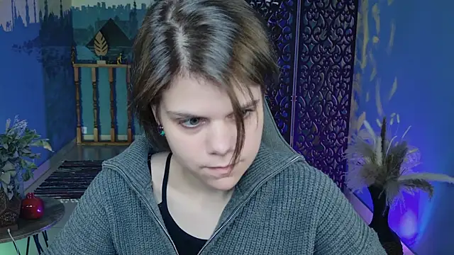 Snapshot of EllieMurler chatting on October 5, 2025, 9:07 am EllieMurler online show from October 5, 2025, 9:07 am