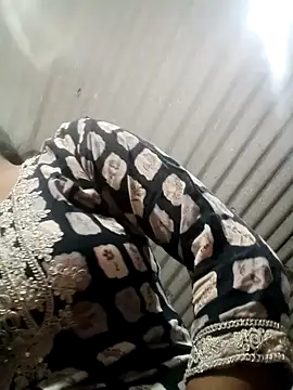 Snapshot of Hot_siiii chatting on October 4, 2025, 2:04 pm Hot siiii online show from October 4, 2025, 2:04 pm