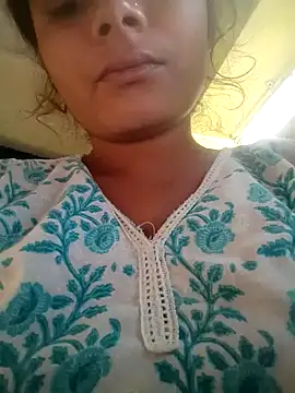 Snapshot of Hot_siiii chatting on October 12, 2025, 1:48 am Hot siiii online show from October 12, 2025, 1:48 am