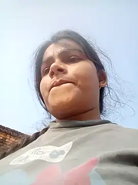 Snapshot of Hot_siiii chatting on October 20, 2025, 3:18 am Hot siiii online show from October 20, 2025, 3:18 am