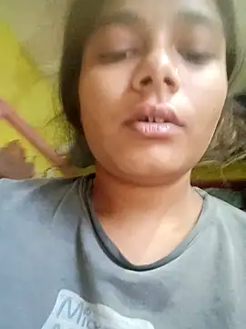 Snapshot of Hot_siiii chatting on October 25, 2025, 1:24 am Hot siiii online show from October 25, 2025, 1:24 am