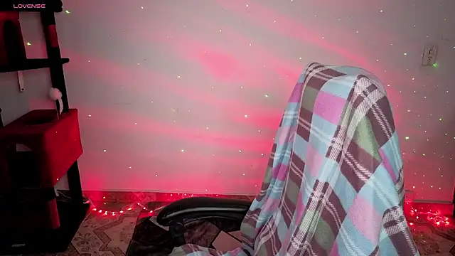 Snapshot of Melody_Gho chatting on September 19, 2025, 1:56 pm Melody Gho online show from September 19, 2025, 1:56 pm