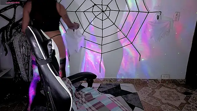 Snapshot of Melody_Gho chatting on October 23, 2025, 1:54 pm Melody Gho online show from October 23, 2025, 1:54 pm