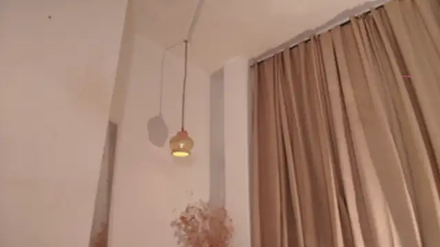 Aliceblaker  online show from September 14, 2025, 3:16 am