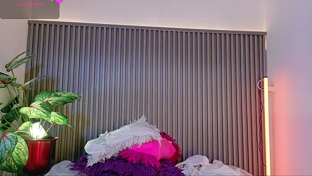 Celeste Presstigge online show from September 10, 2025, 9:04 pm