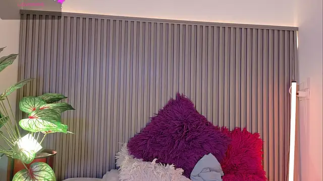 Celeste Presstigge online show from October 21, 2025, 9:37 pm