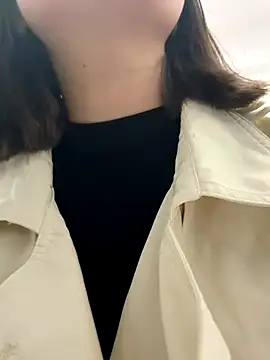 liliya x online show from October 22, 2025, 11:43 am