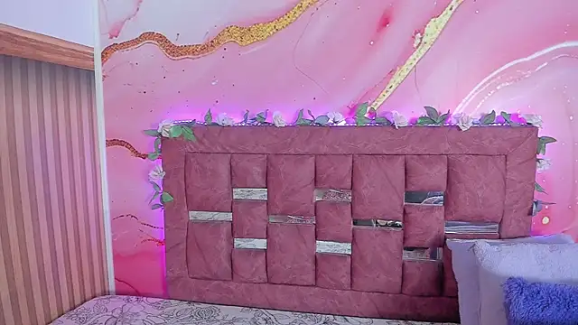 amy rose   online show from October 22, 2025, 3:07 am