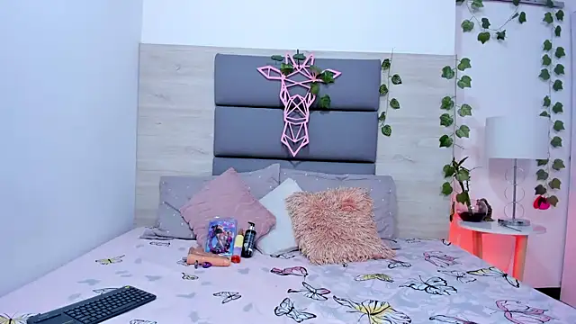 Snapshot of kathysmith19 chatting on October 7, 2025, 4:42 am kathysmith19 online show from October 7, 2025, 4:42 am