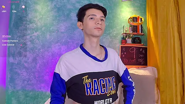 VicenteFerrer online show from October 16, 2025, 2:01 am