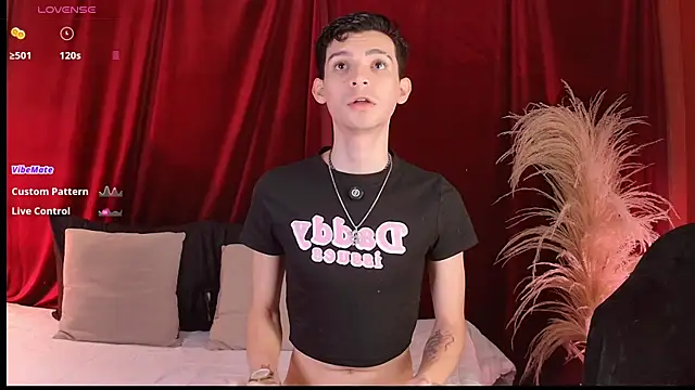 VicenteFerrer online show from June 18, 2026, 2:10 pm