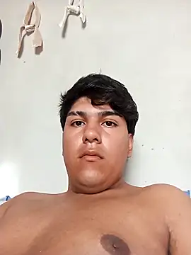 negritovergudo05 online show from November 27, 2025, 9:50 pm