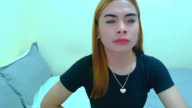 mikhaylahanderson online show from January 6, 2026, 3:10 am