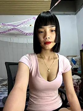 Snapshot of andymi1 chatting on September 9, 2025, 7:30 am andymi1 online show from September 9, 2025, 7:30 am