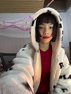 andymi1 online show from December 23, 2025, 2:42 am