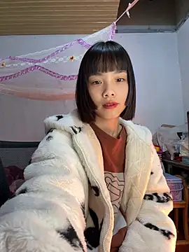 Snapshot of andymi1 chatting on February 25, 2026, 3:38 am andymi1 online show from February 25, 2026, 3:38 am