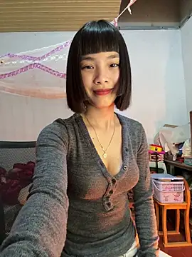 Snapshot of andymi1 chatting on February 26, 2026, 1:43 pm andymi1 online show from February 26, 2026, 1:43 pm