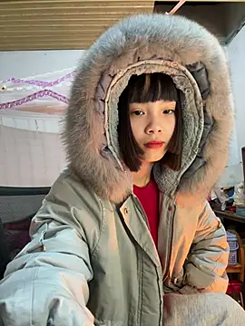 Snapshot of andymi1 chatting on March 14, 2026, 4:18 am andymi1 online show from March 14, 2026, 4:18 am