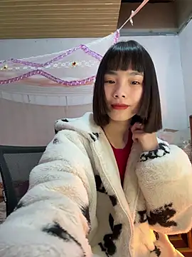 Snapshot of andymi1 chatting on March 22, 2026, 3:32 am andymi1 online show from March 22, 2026, 3:32 am