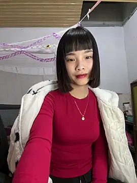 andymi1 online show from May 4, 2026, 2:29 am