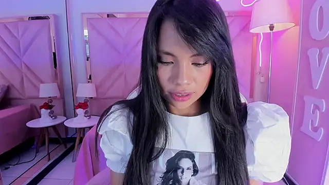 Snapshot of anyjones_ chatting on October 8, 2025, 4:10 am anyjones  online show from October 8, 2025, 4:10 am