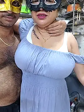 Snapshot of Queen_Nightt chatting on March 25, 2026, 3:34 am Queen Nightt online show from March 25, 2026, 3:34 am