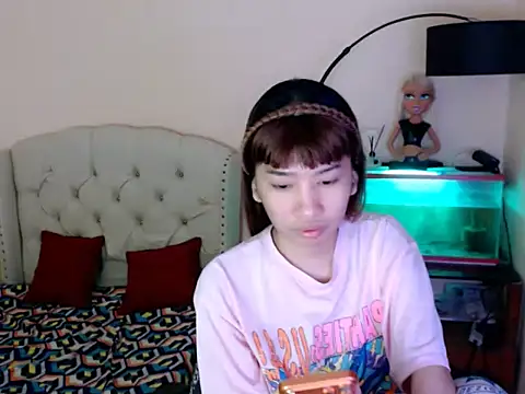 Snapshot of ShantalFoxxy_ chatting on February 7, 2026, 1:20 am ShantalFoxxy online show from February 7, 2026, 1:20 am