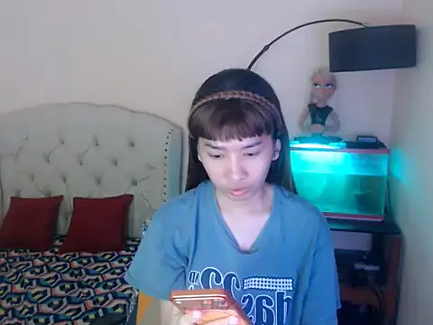 Snapshot of ShantalFoxxy_ chatting on February 12, 2026, 1:33 am ShantalFoxxy online show from February 12, 2026, 1:33 am