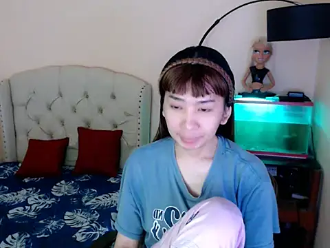 Snapshot of ShantalFoxxy_ chatting on February 21, 2026, 1:06 am ShantalFoxxy online show from February 21, 2026, 1:06 am