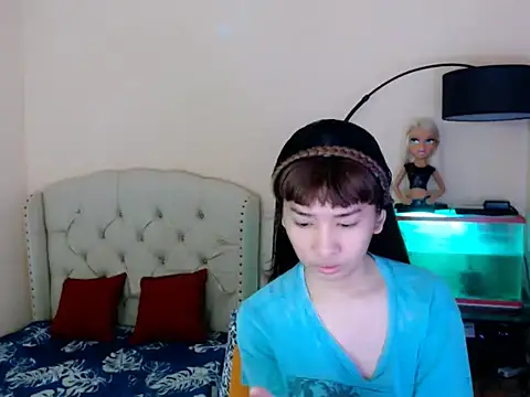 Snapshot of ShantalFoxxy_ chatting on March 8, 2026, 12:19 am ShantalFoxxy online show from March 8, 2026, 12:19 am