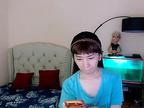 Snapshot of ShantalFoxxy_ chatting on March 9, 2026, 12:36 am ShantalFoxxy online show from March 9, 2026, 12:36 am