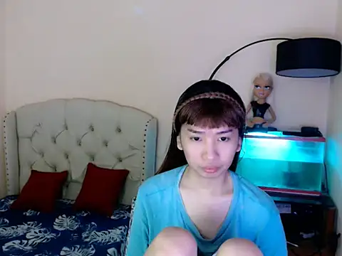 Snapshot of ShantalFoxxy_ chatting on March 10, 2026, 12:48 am ShantalFoxxy online show from March 10, 2026, 12:48 am