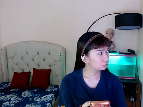 Snapshot of ShantalFoxxy_ chatting on March 13, 2026, 12:50 am ShantalFoxxy online show from March 13, 2026, 12:50 am