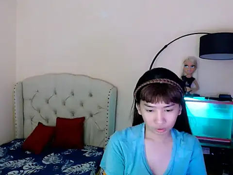 Snapshot of ShantalFoxxy_ chatting on March 15, 2026, 12:55 pm ShantalFoxxy online show from March 15, 2026, 12:55 pm