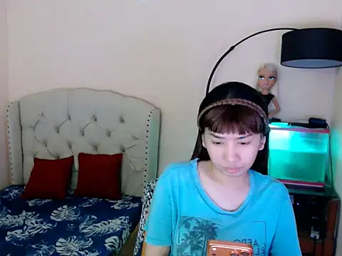 Snapshot of ShantalFoxxy_ chatting on March 16, 2026, 1:00 am ShantalFoxxy online show from March 16, 2026, 1:00 am