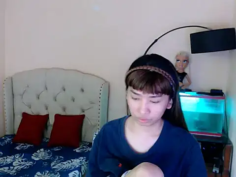 Snapshot of ShantalFoxxy_ chatting on March 18, 2026, 4:26 am ShantalFoxxy online show from March 18, 2026, 4:26 am