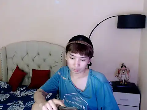 ShantalFoxxy  online show from July 14, 2026, 10:21 am