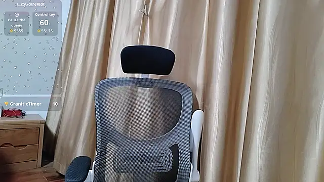 Snapshot of Haili-1 chatting on October 4, 2025, 1:31 pm Haili-1 online show from October 4, 2025, 1:31 pm