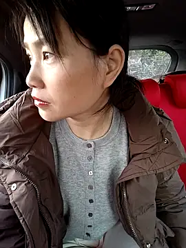 Haili-1 online show from November 30, 2025, 11:09 pm