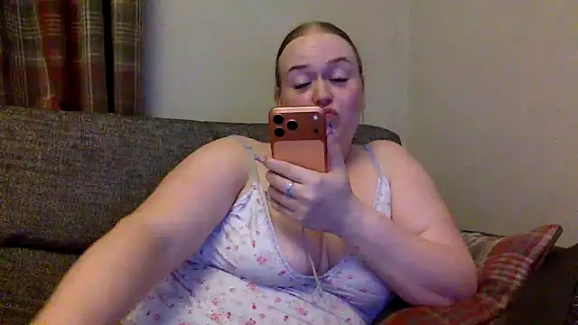 gracelovesxx online show from July 31, 2026, 10:09 pm