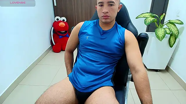 sebastian oconnor77 online show from October 10, 2025, 12:37 pm