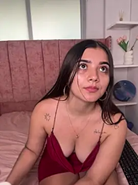 salomecute21 online show from February 22, 2026, 11:53 am