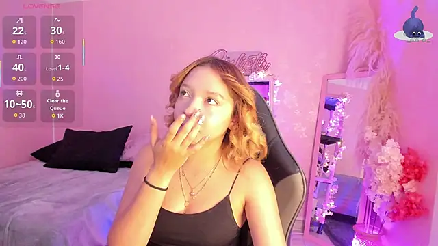 Snapshot of JuliethMoss chatting on March 7, 2026, 6:16 pm JuliethMoss online show from March 7, 2026, 6:16 pm