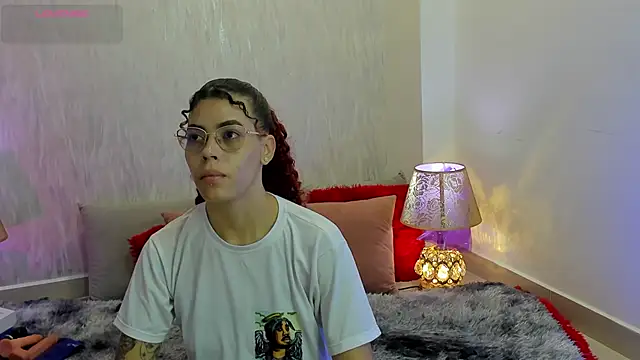 Pamelamiler   online show from February 15, 2026, 12:58 pm