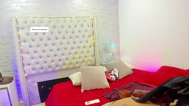 Pamelamiler   online show from May 7, 2026, 12:21 pm